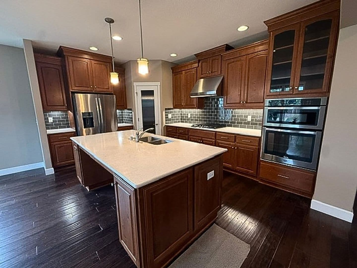 Vancouver House: 9507 NE 165th Ave
