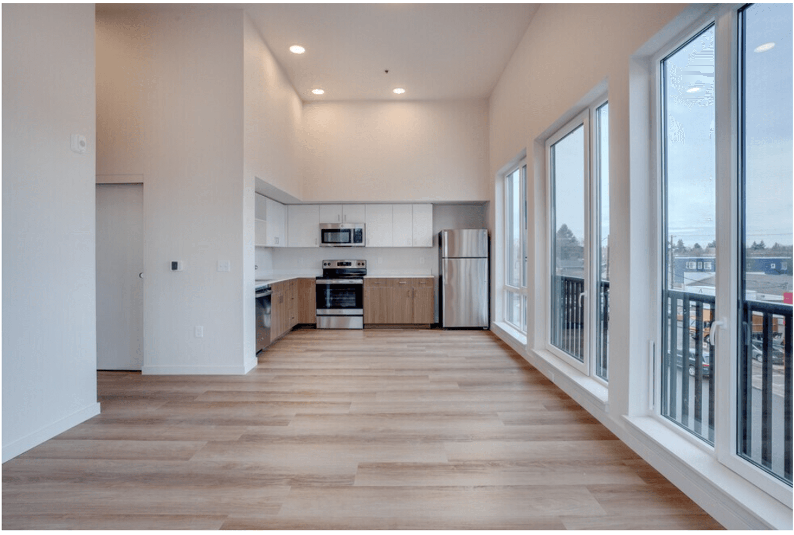 Vancouver Apartment: 201 W 17th St