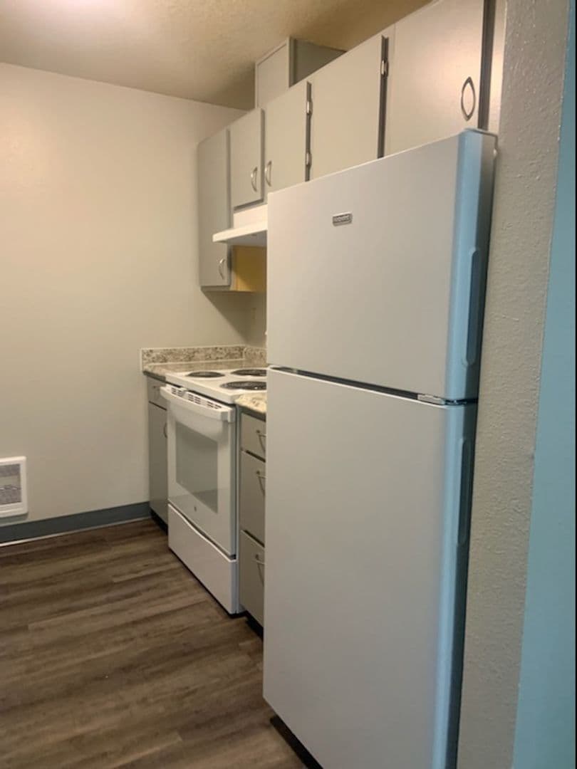 Vancouver Apartment: 8500 NE Hazel Dell Avenue