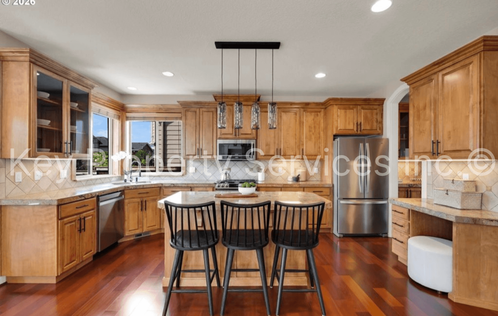 Vancouver House: 10412 NE 122nd Ave