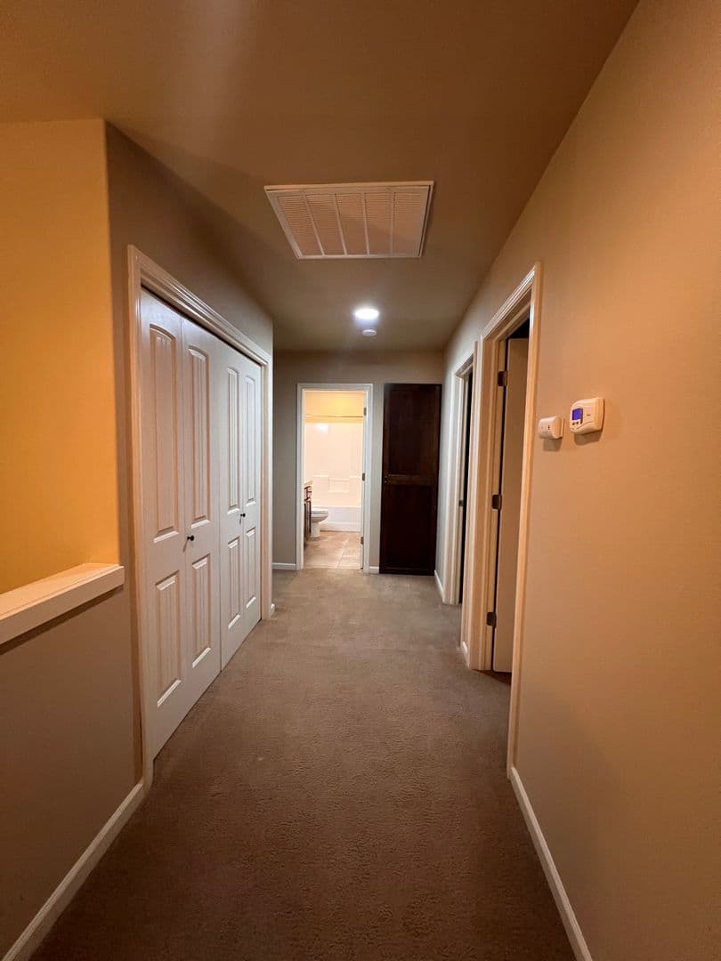Vancouver House: 4513 NE 91st Way