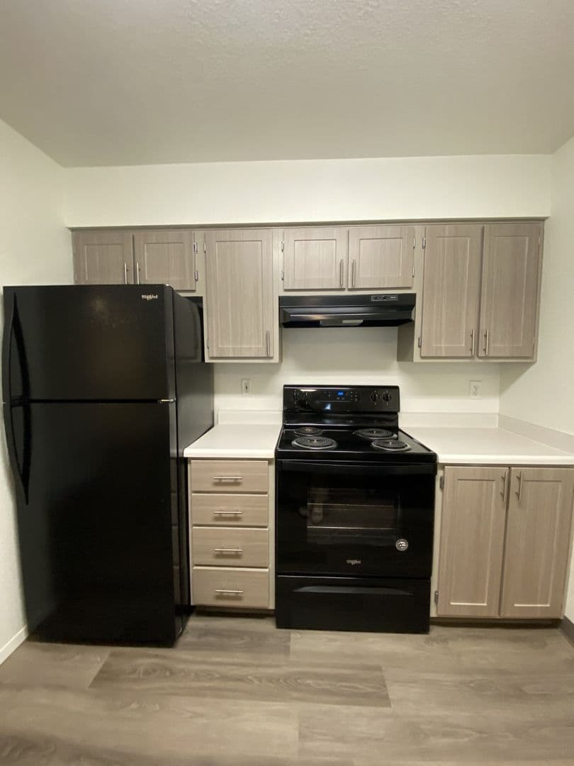 Vancouver Apartment: 11328 NE 51st Circle
