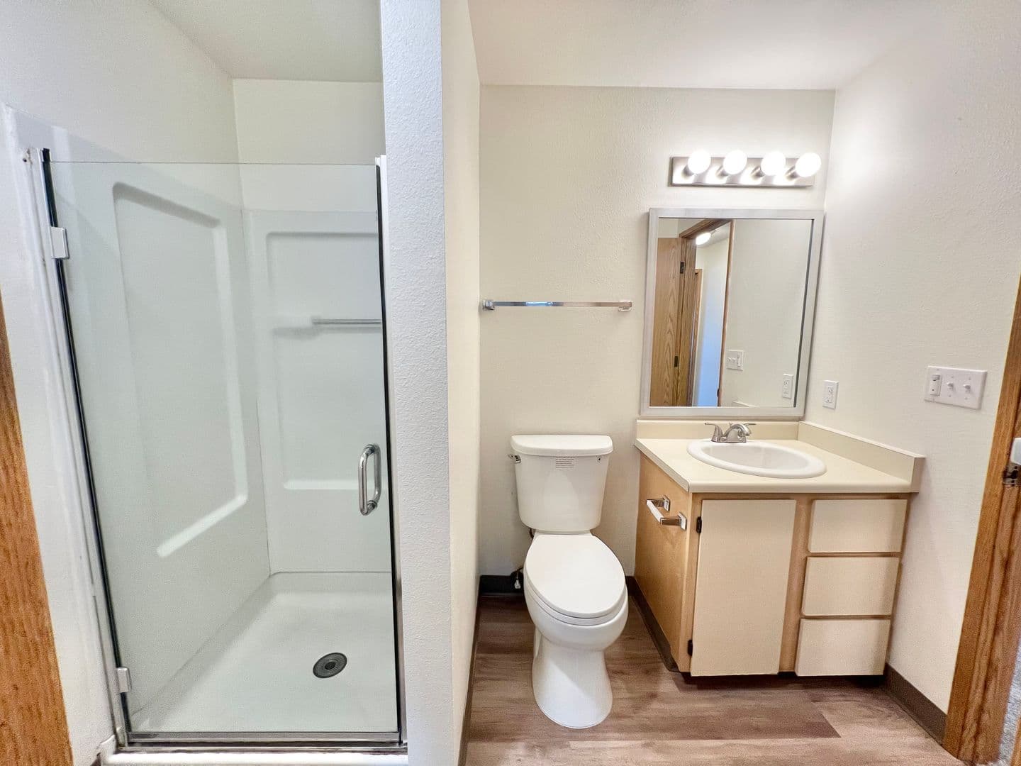 Vancouver Apartment: 8500 NE Hazel Dell Avenue