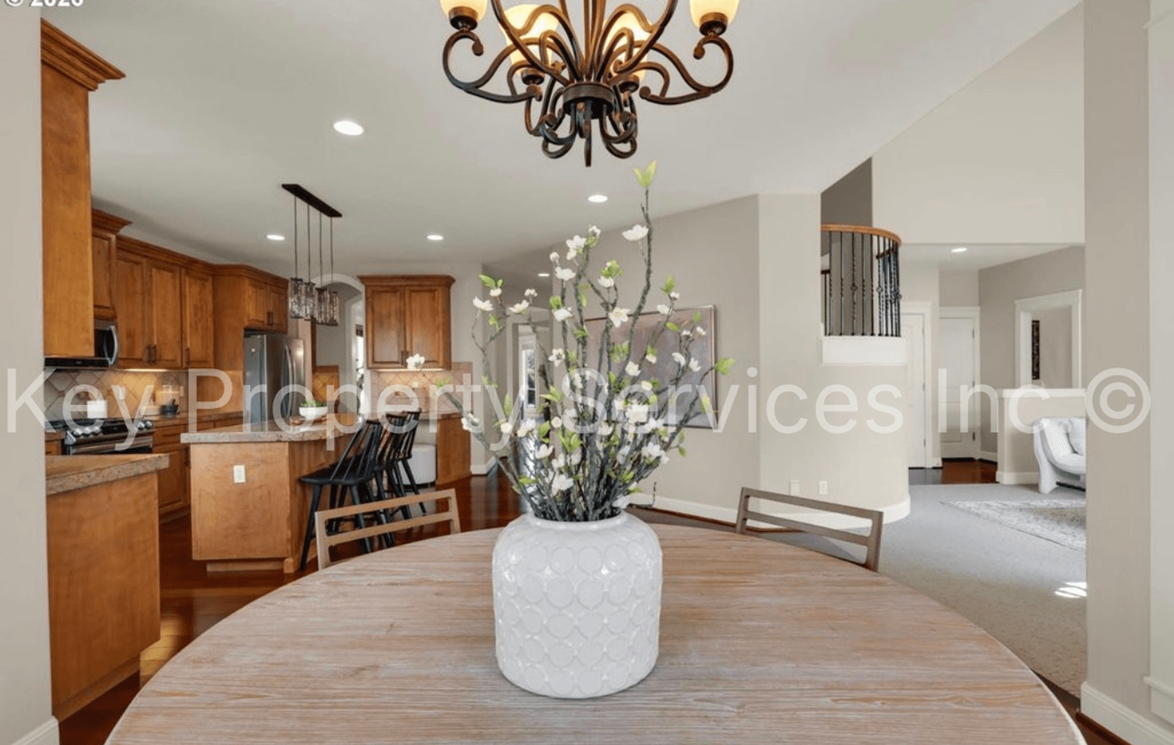 Vancouver House: 10412 NE 122nd Ave