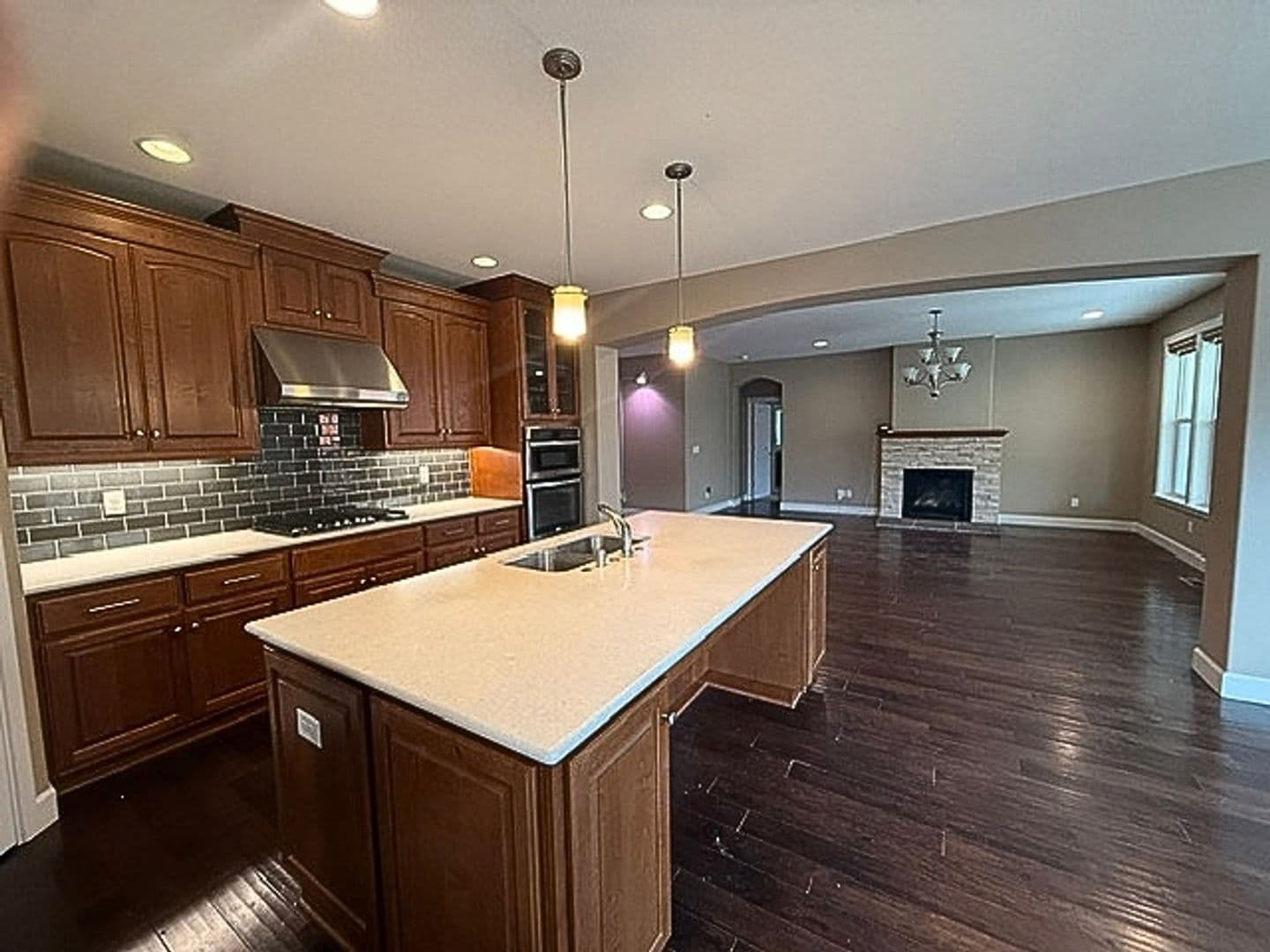Vancouver House: 9507 NE 165th Ave