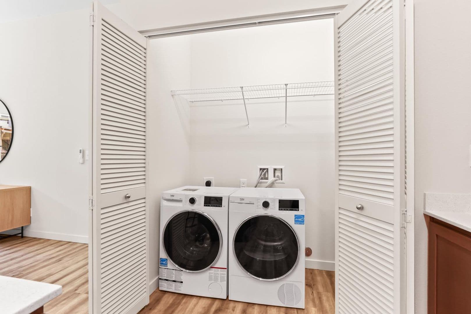 Vancouver Apartment: 333 NE 136th Ave