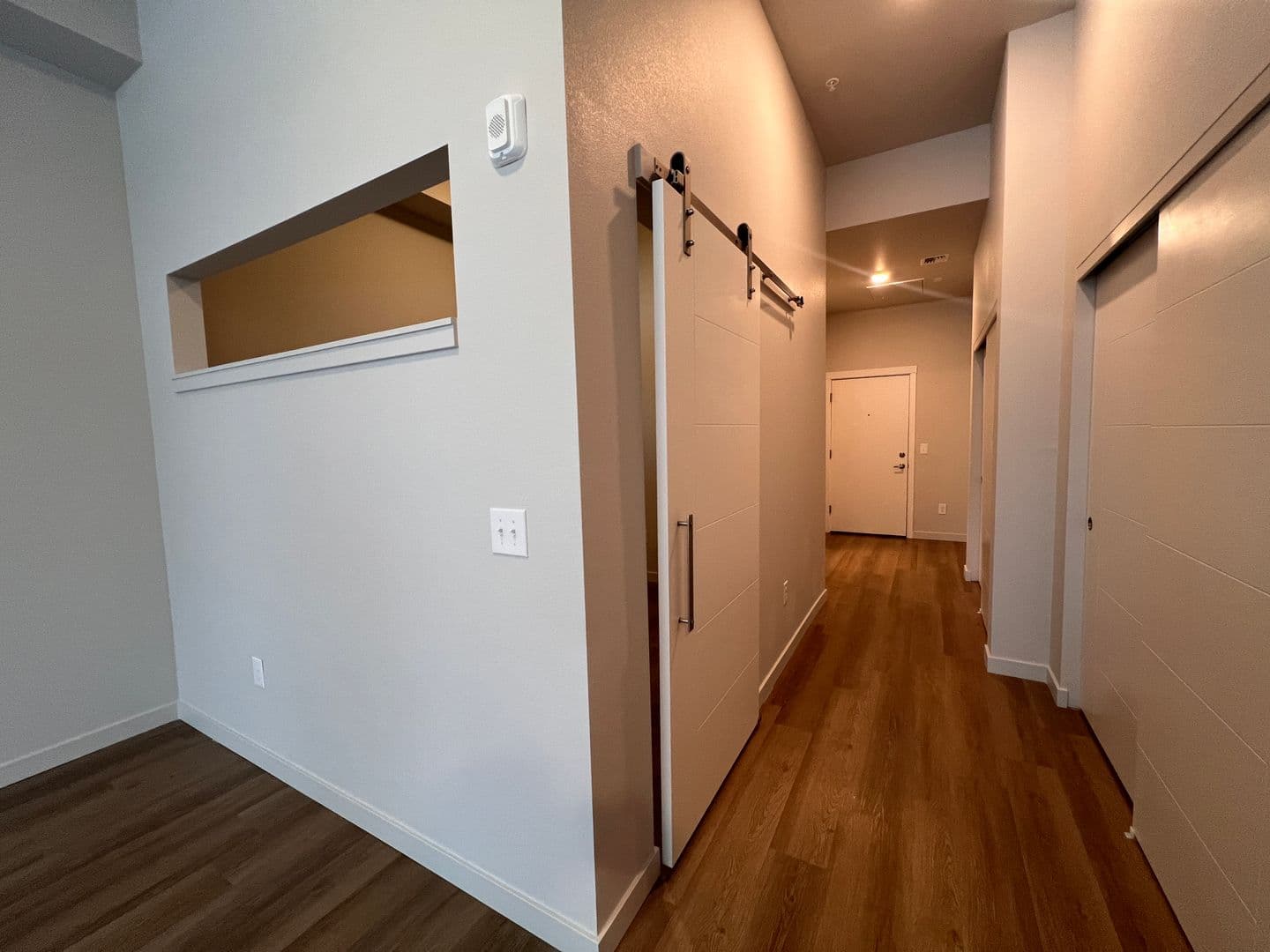 Vancouver Apartment: 2929 NE 65th Ave