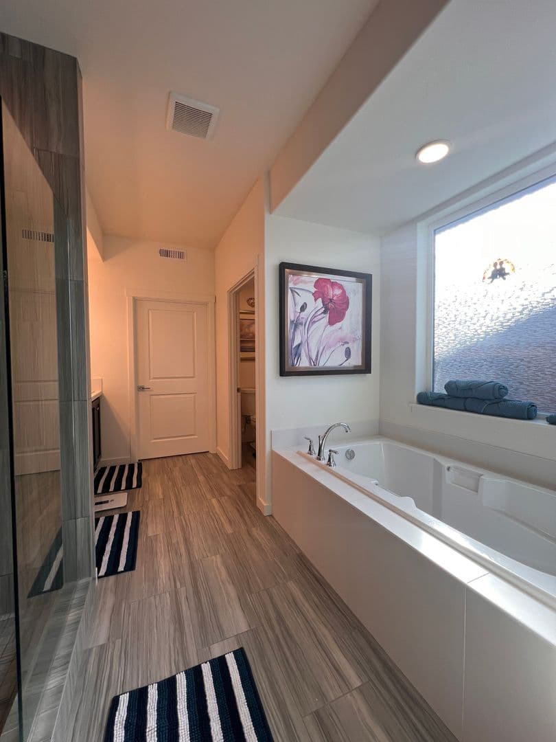 Battle Ground House: 842 SE 37th St