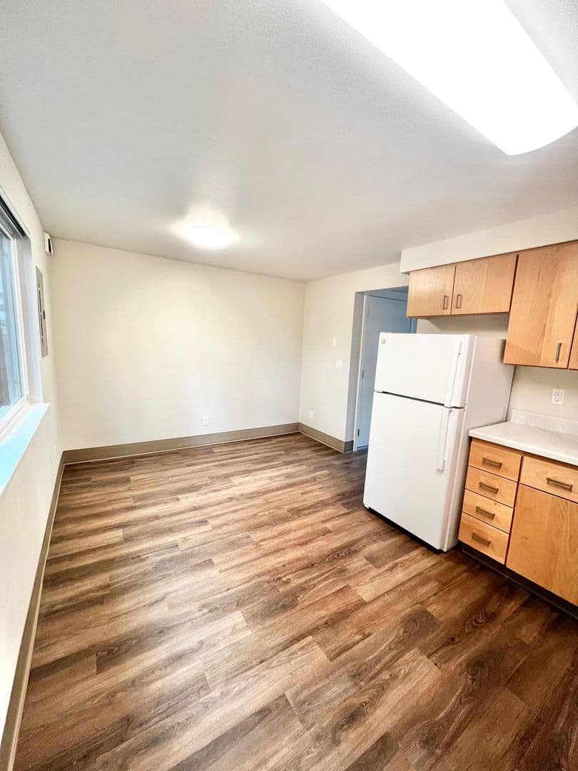 Vancouver Apartment: 8415 NE Hazel Dell Avenue