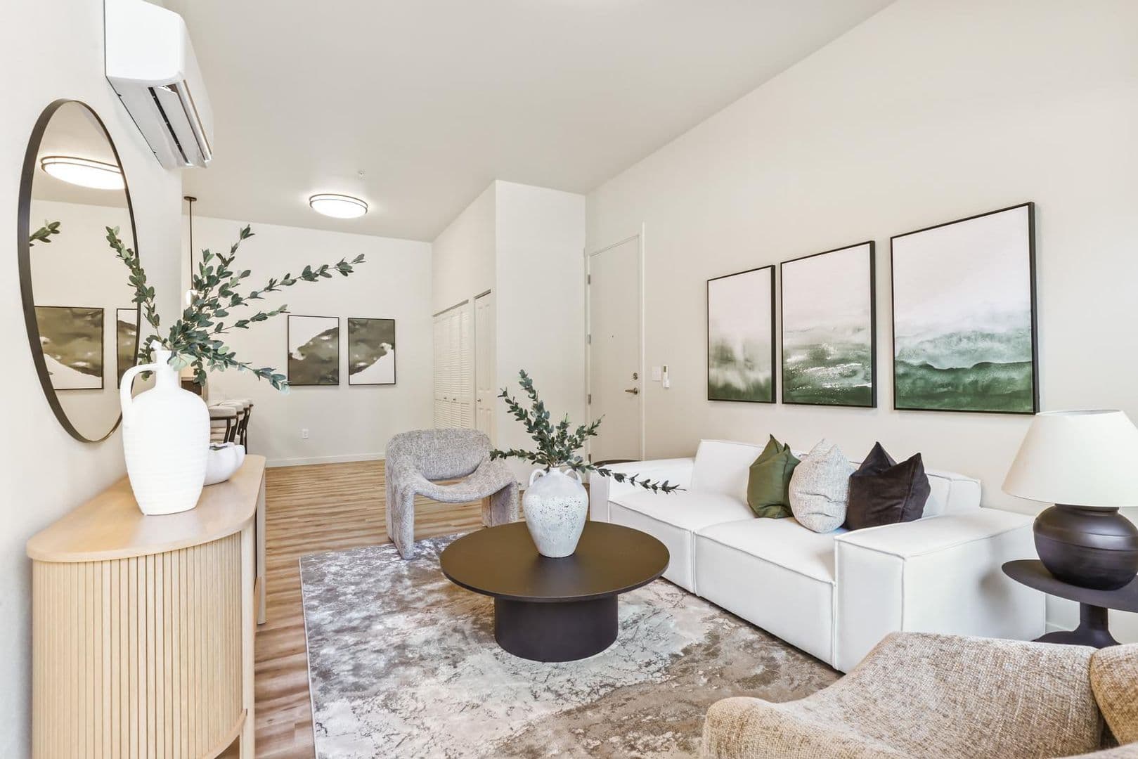 Vancouver Apartment: 333 NE 136th Ave