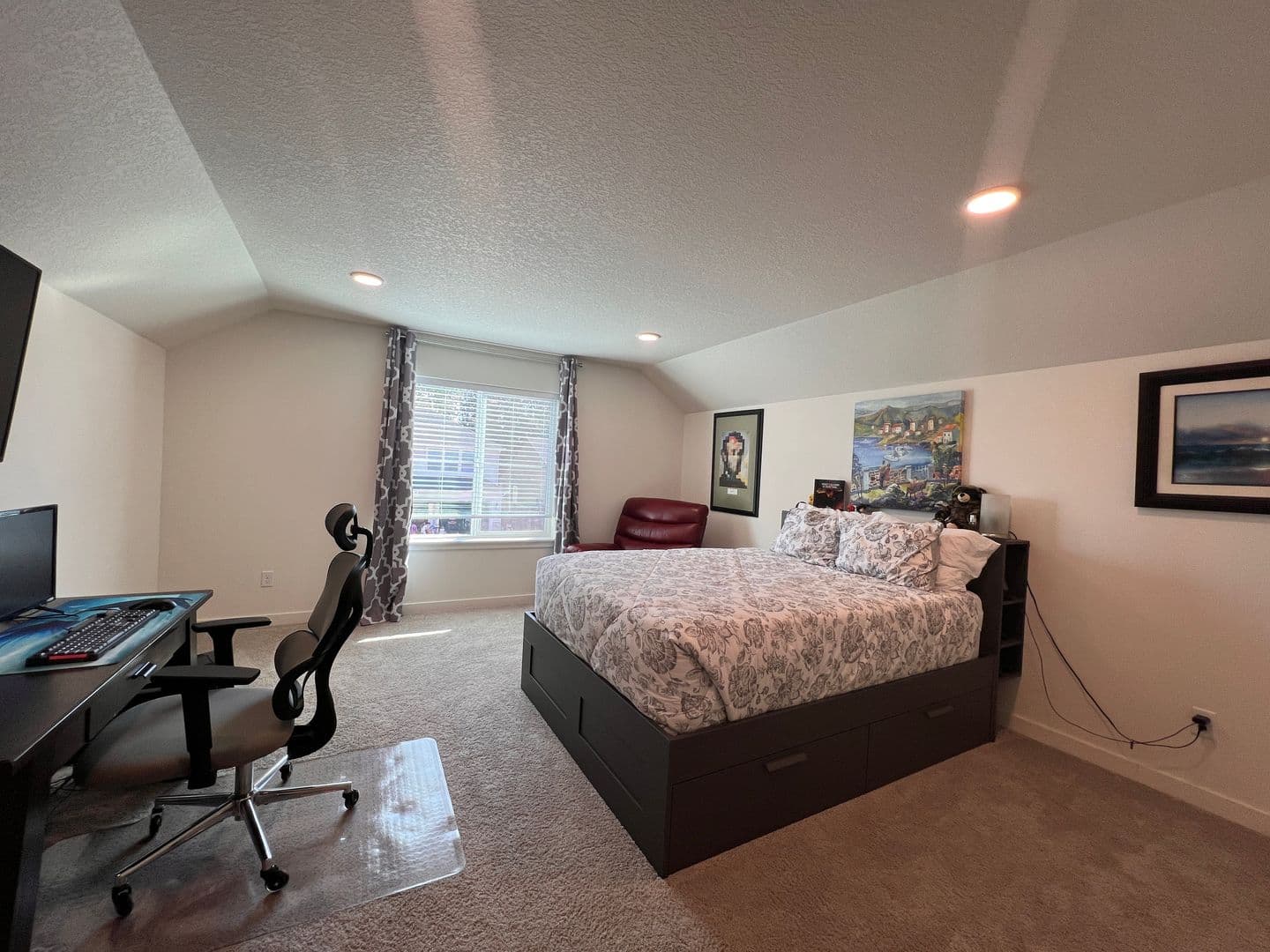 Battle Ground House: 842 SE 37th St