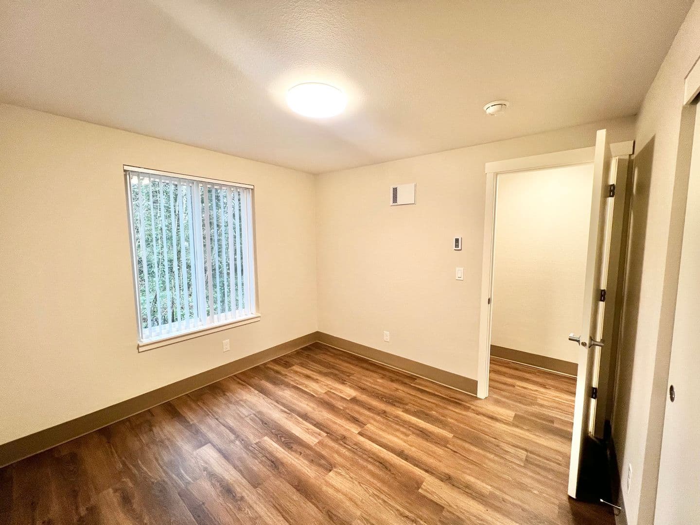 Vancouver Apartment: 8415 NE Hazel Dell Avenue