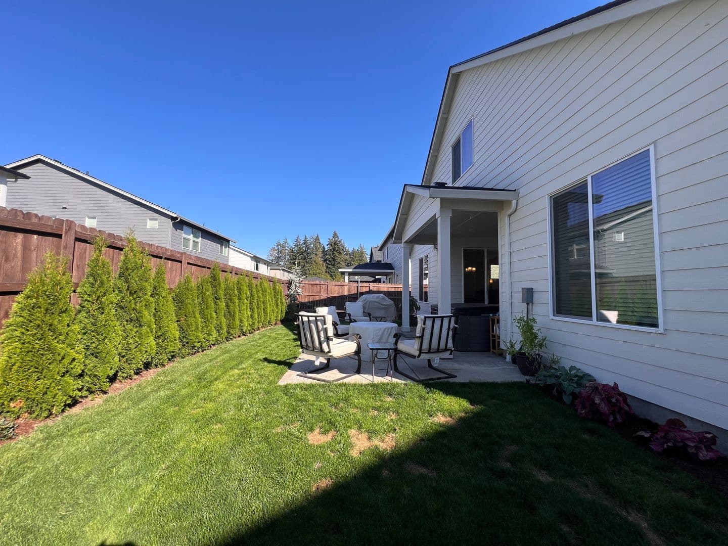 Battle Ground House: 842 SE 37th St