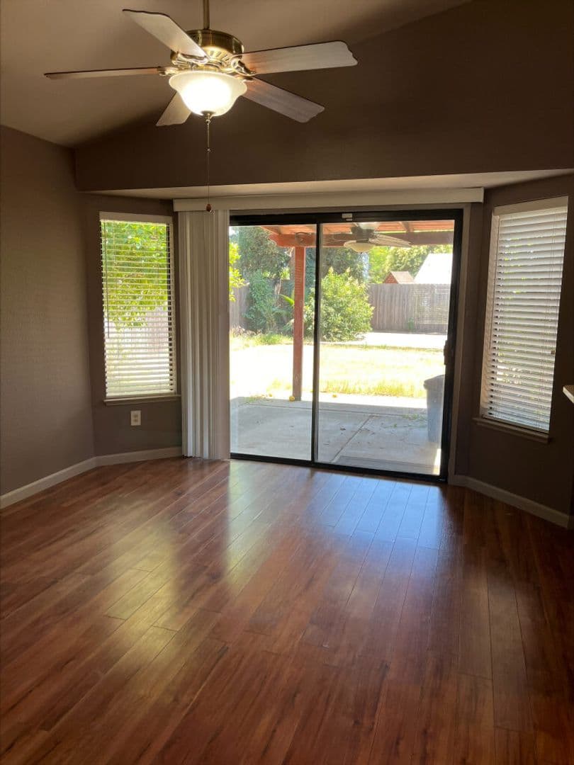 Galt House: 186 Stirrup Court