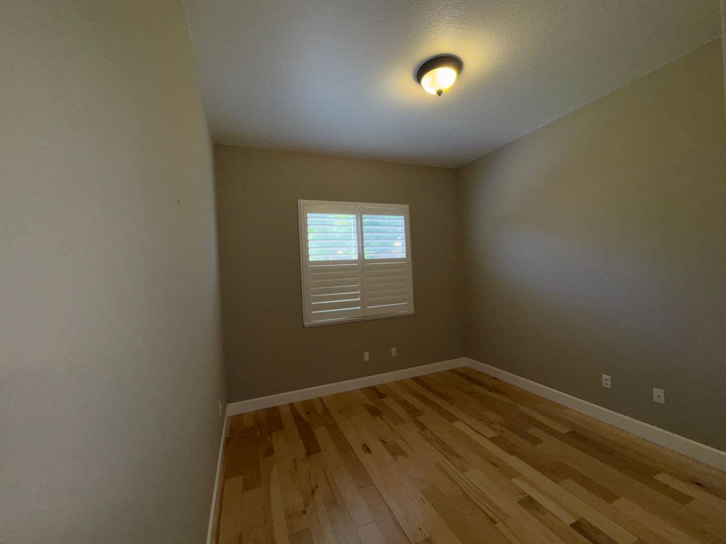 Elk Grove House: 10364 Via Cinta Court
