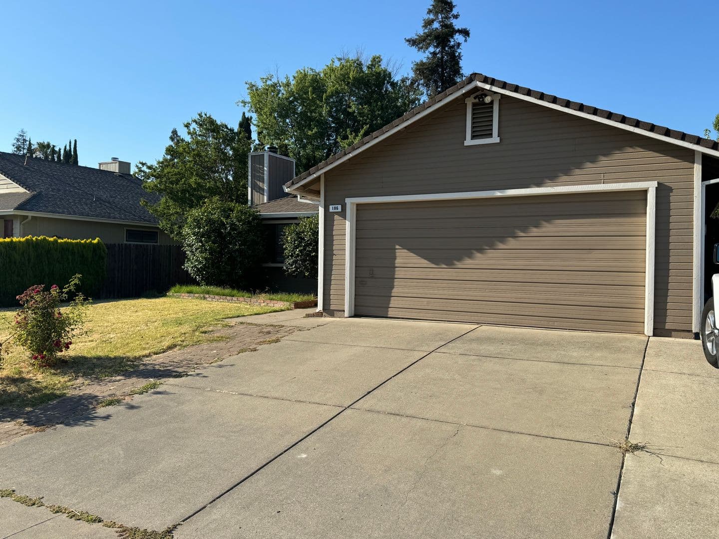 Galt House: 186 Stirrup Court