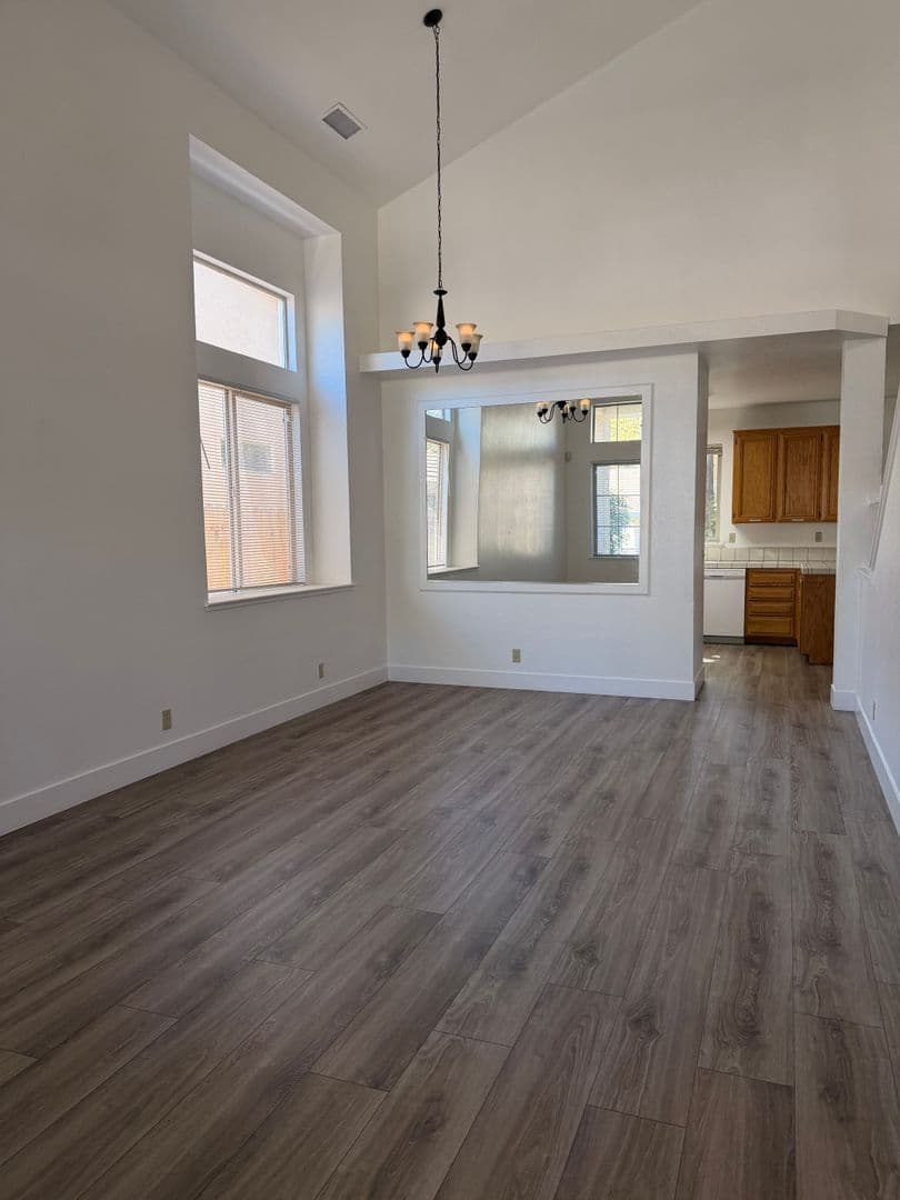 Elk Grove House: 8574 Hydrangea Ct