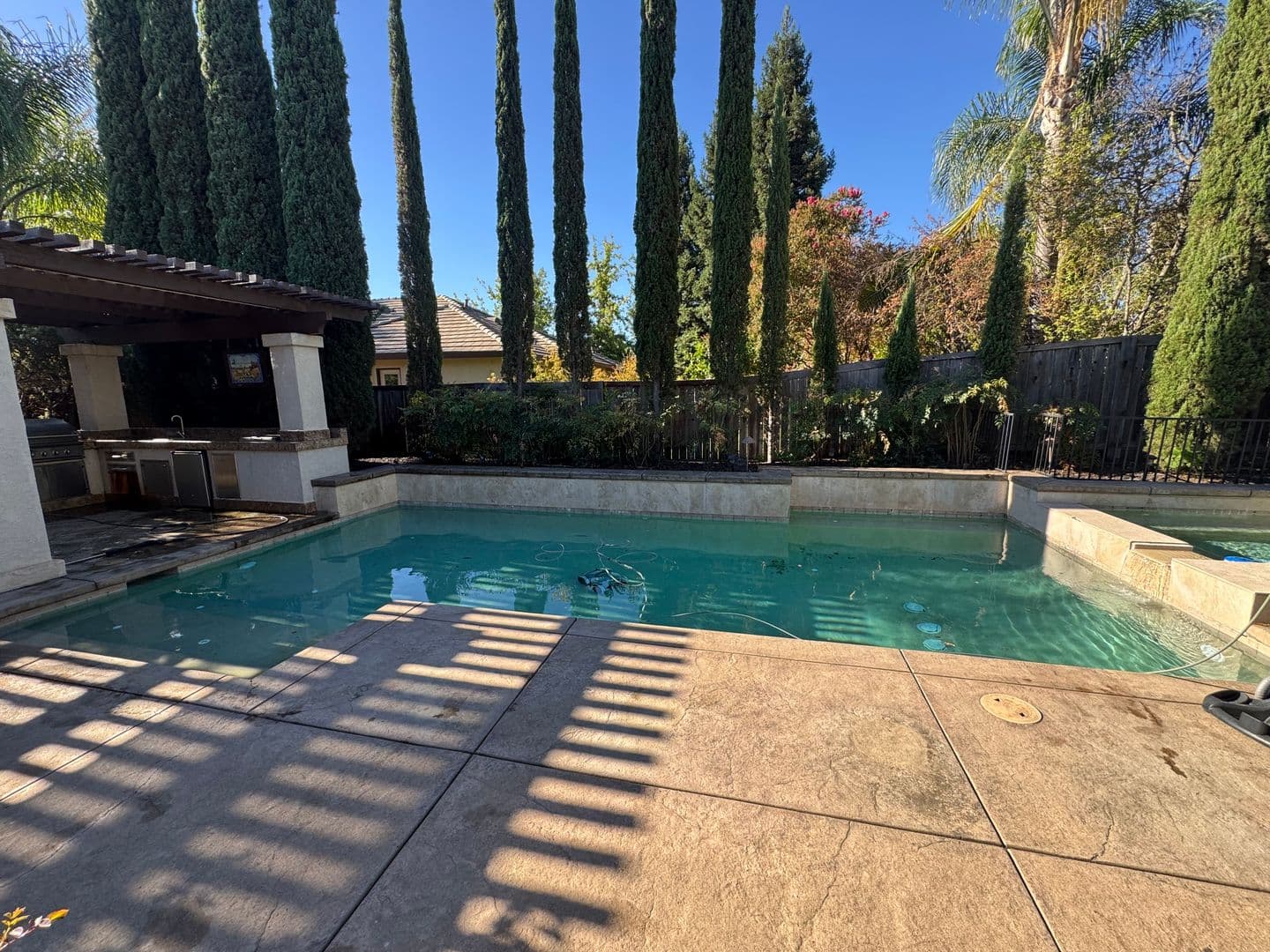 Sacramento House: 3744 Clubside Lane