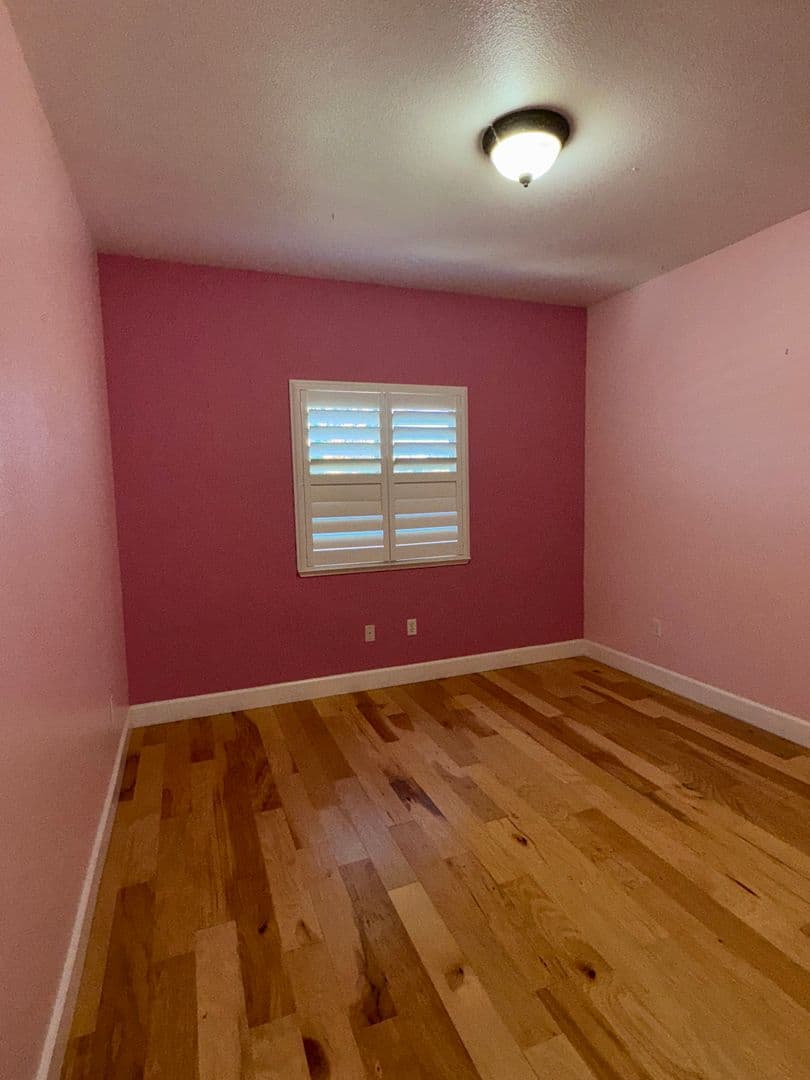 Elk Grove House: 10364 Via Cinta Court