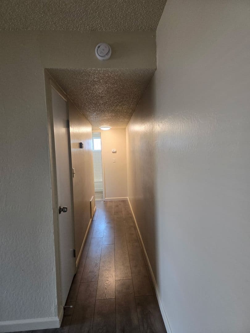 Sacramento Apartment: 7900 Loucreta Drive