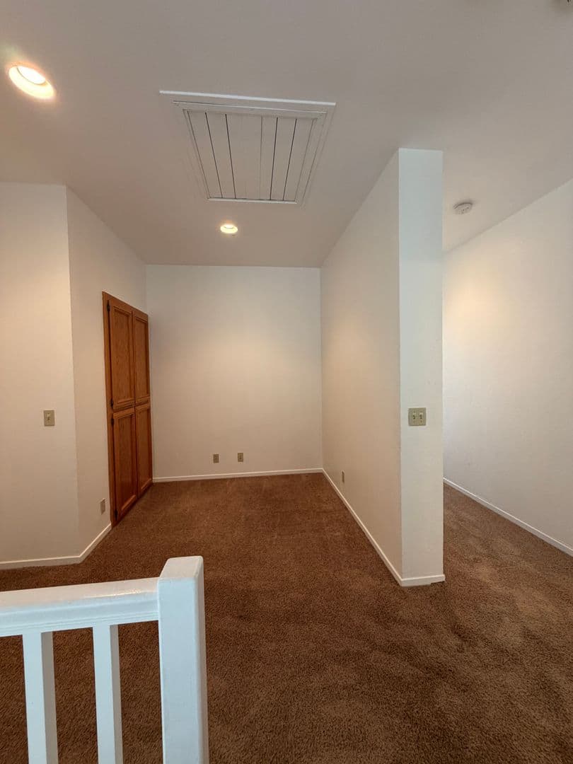 Elk Grove House: 8574 Hydrangea Ct