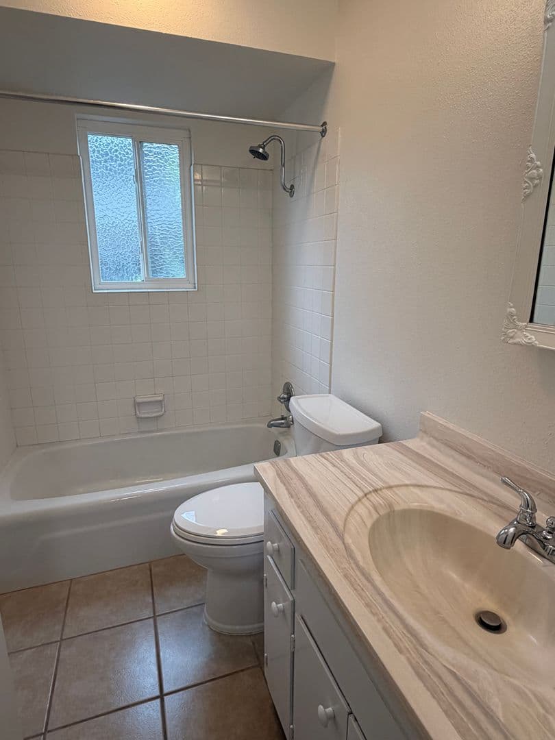 Elk Grove House: 9450 Durango Way