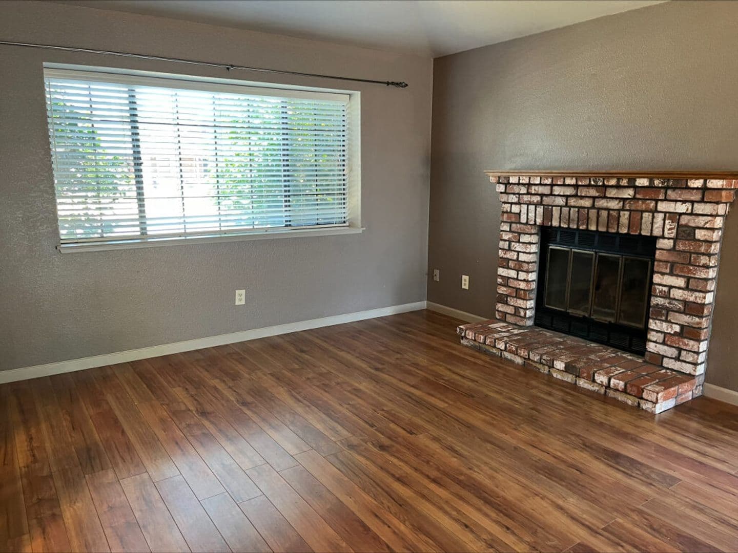Galt House: 186 Stirrup Court