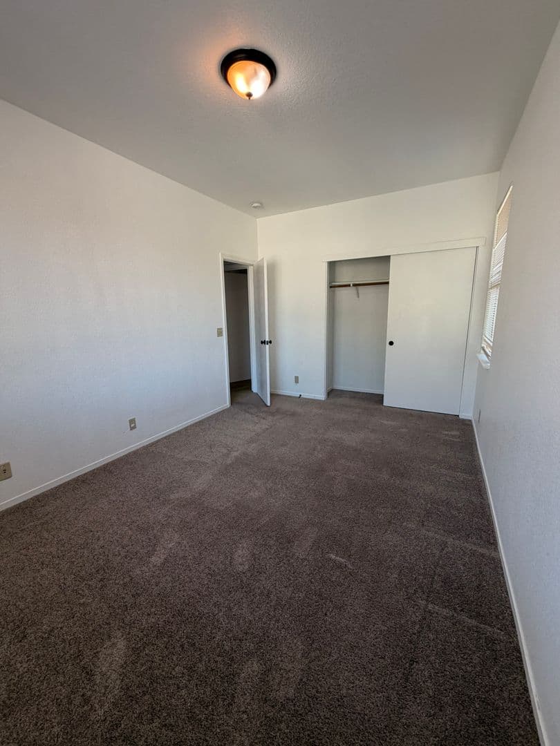 Elk Grove House: 8574 Hydrangea Ct