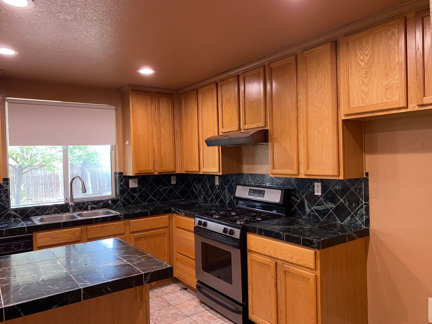 Elk Grove House: 8574 Tambor Way