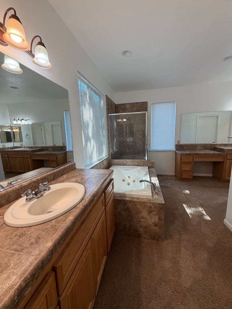 Elk Grove House: 8574 Hydrangea Ct