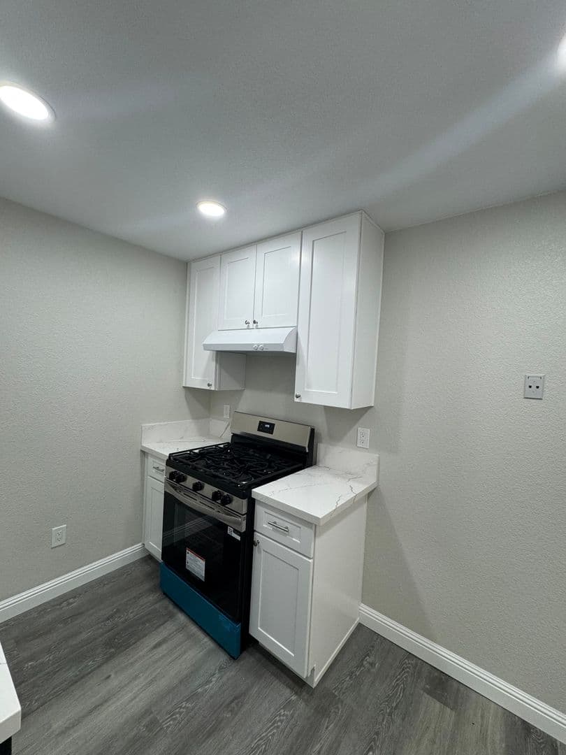 Sacramento Apartment: 2919 34th Street
