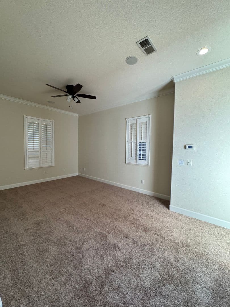 Sacramento House: 3744 Clubside Lane