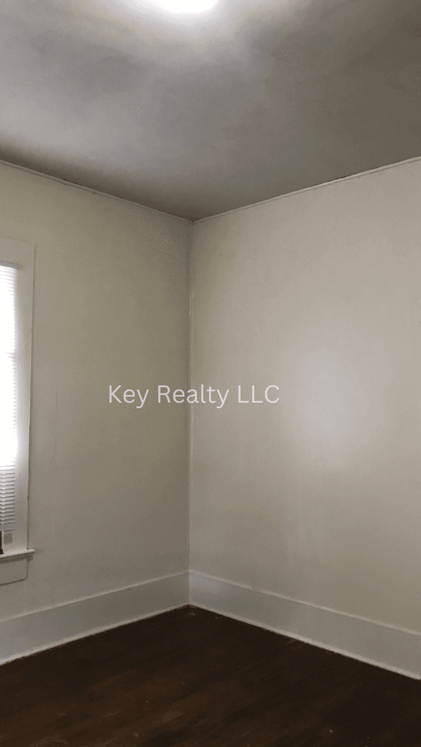 Alexandria House: 612-A 18th St