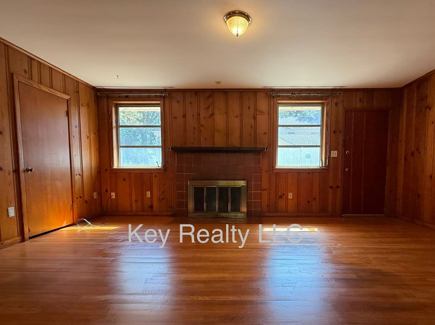 Pineville House: 4519 Woodlawn Dr