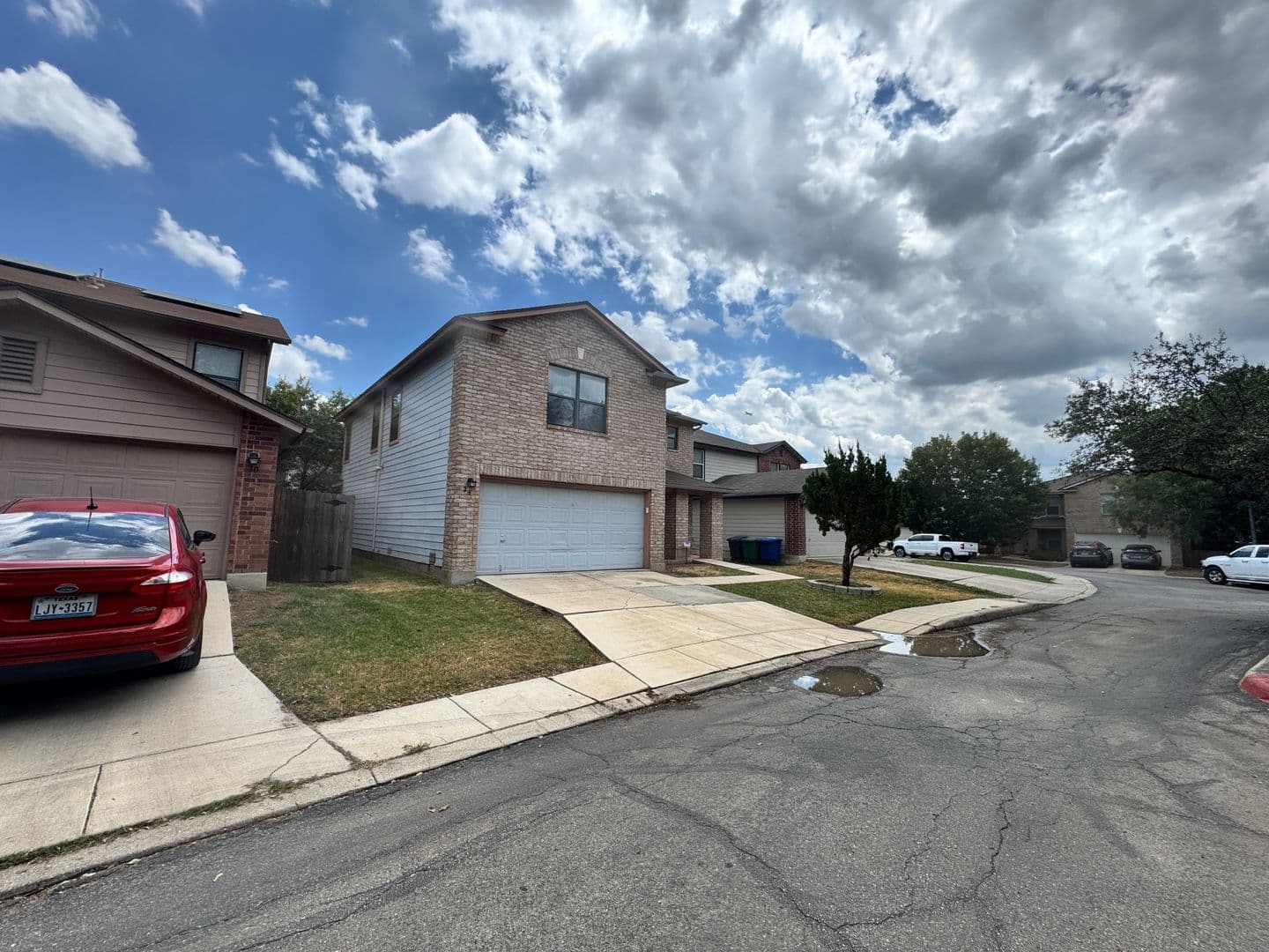 San Antonio House: 26 Viking Oak