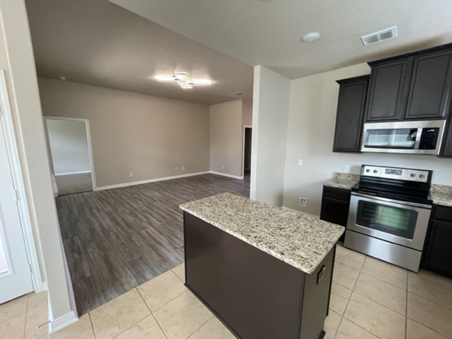 New Braunfels House: 6350 Daisy Way