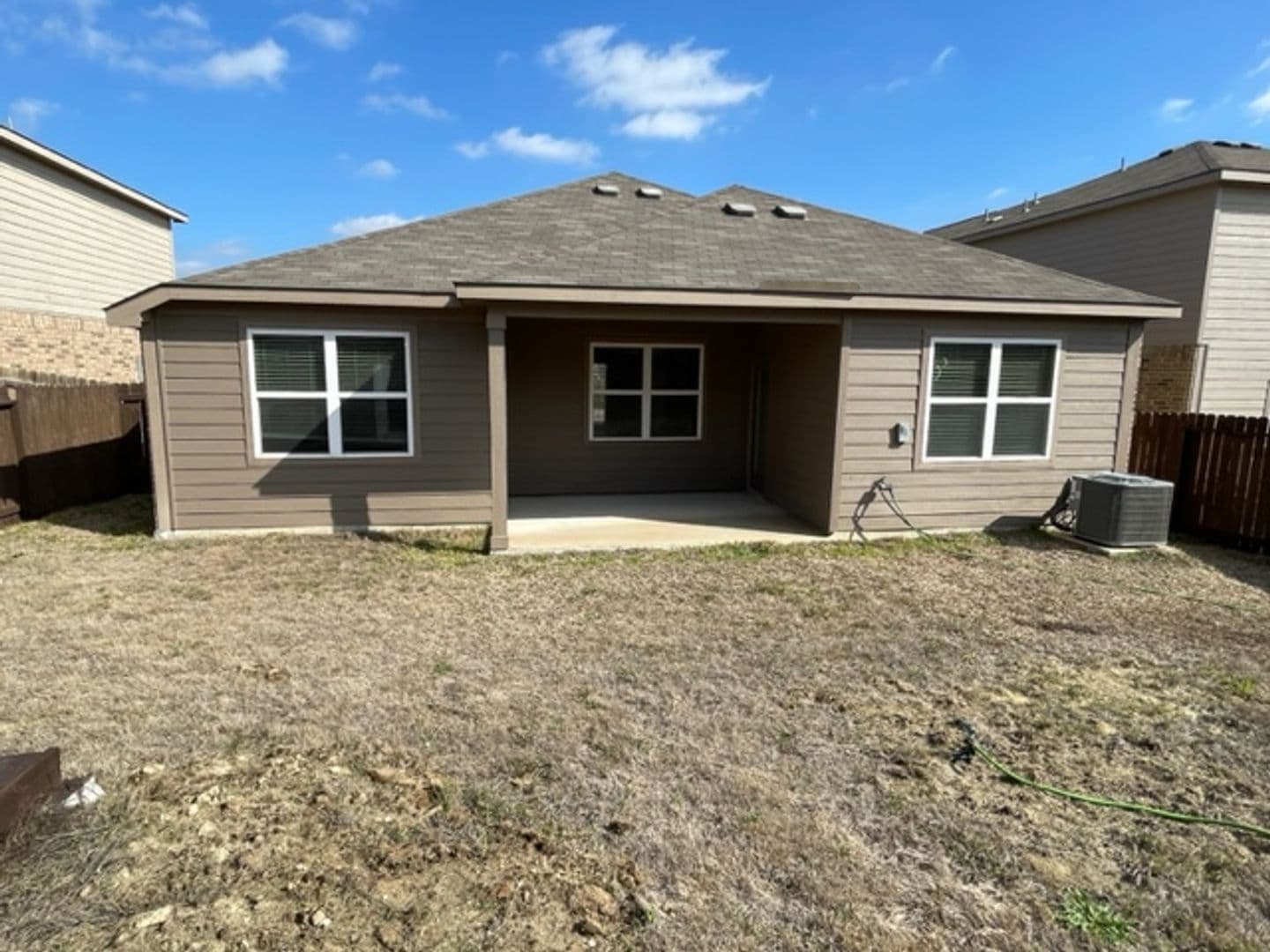 New Braunfels House: 6350 Daisy Way
