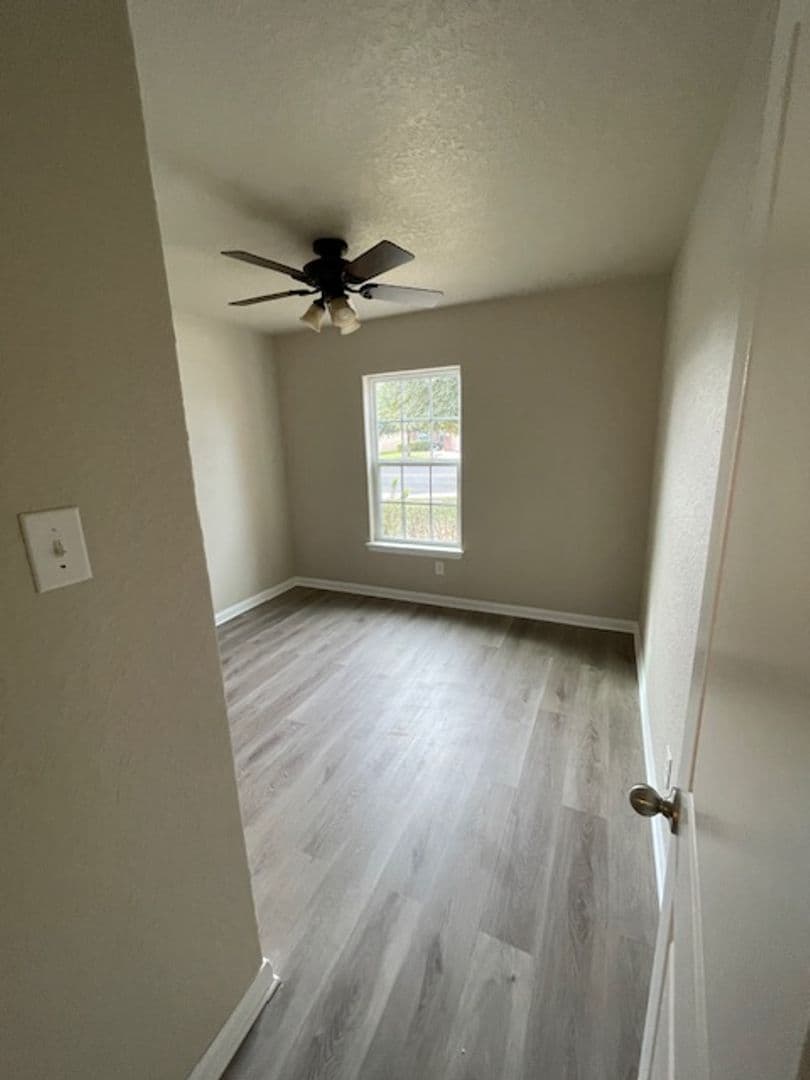 San Antonio House: 3618 Foster Meadows