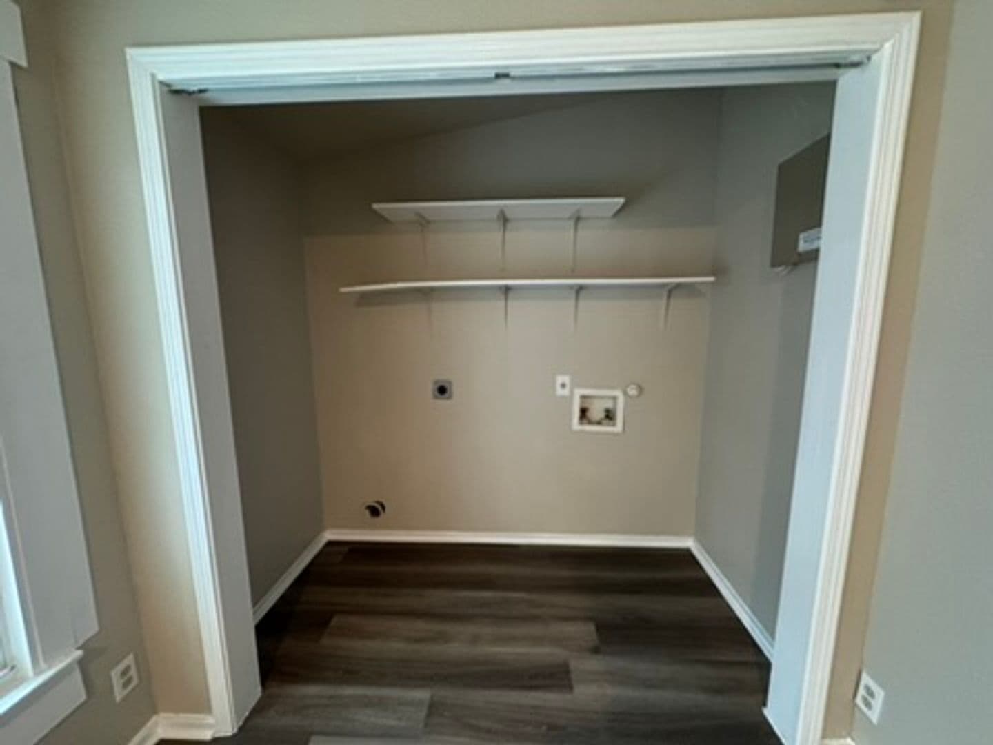 San Antonio House: 420 Clark Avenue