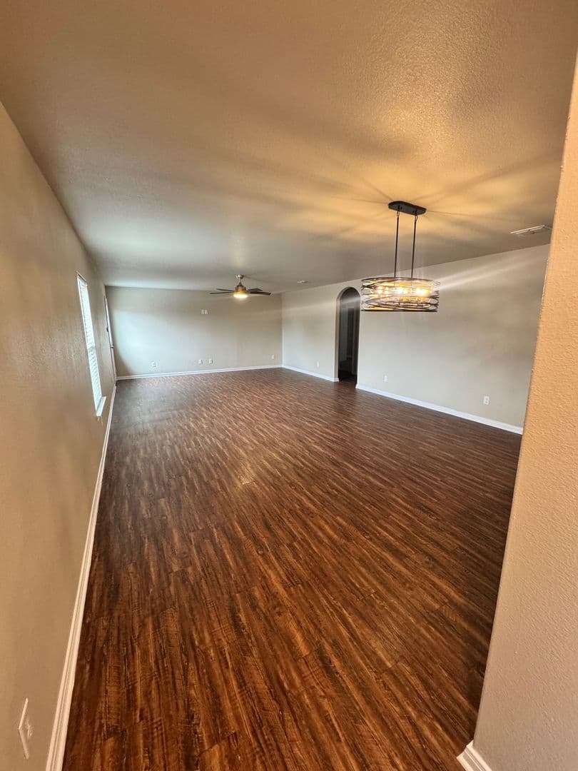 San Antonio House: 11855 Viney Pass