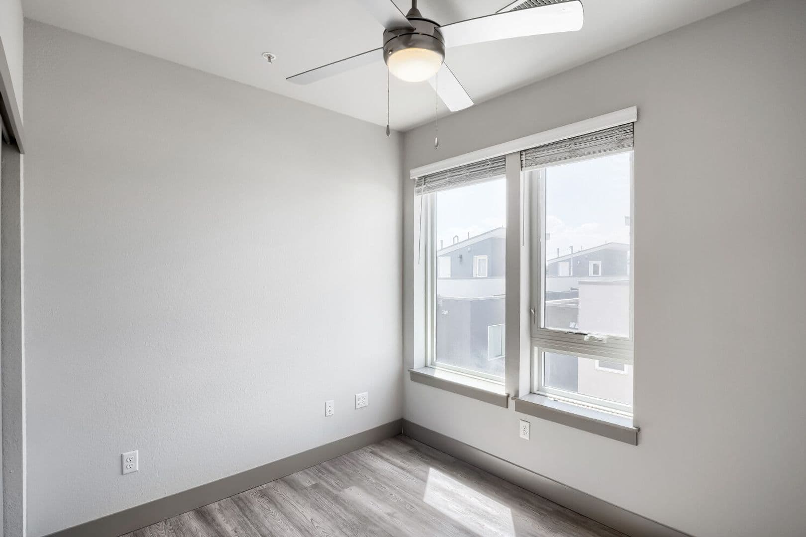 Denver Apartment: 4923 King St