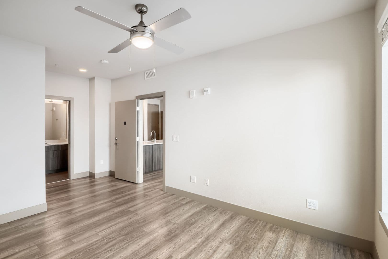 Denver Apartment: 4923 King St
