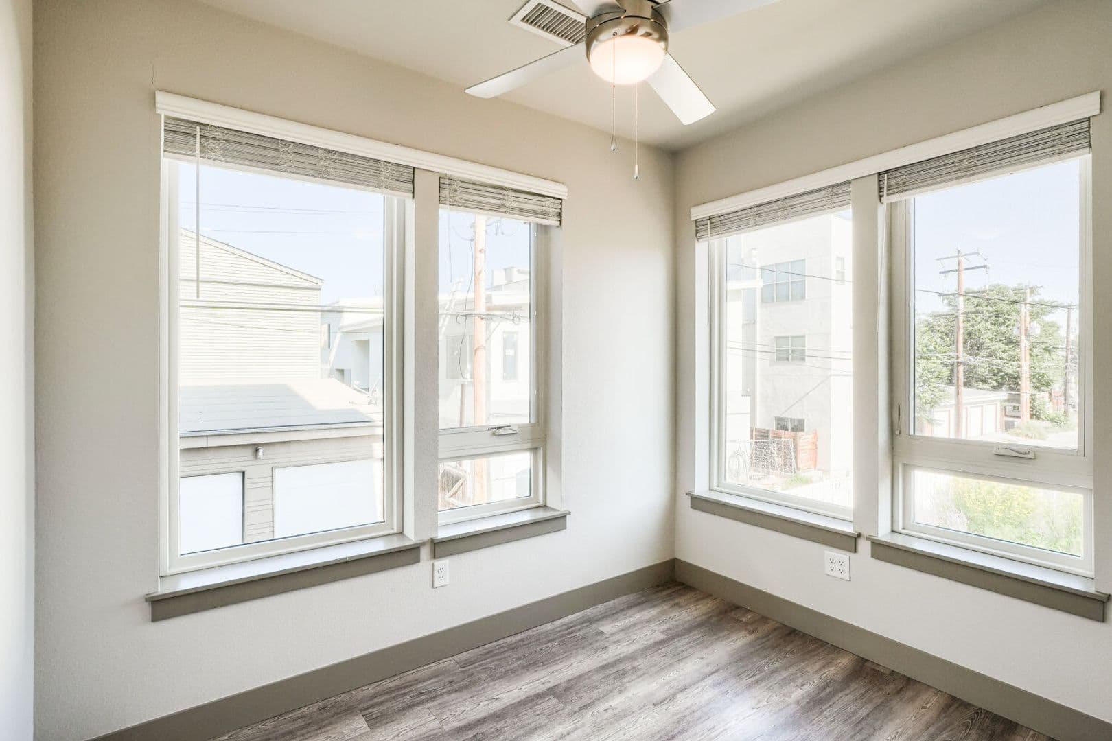 Denver Apartment: 4923 King St