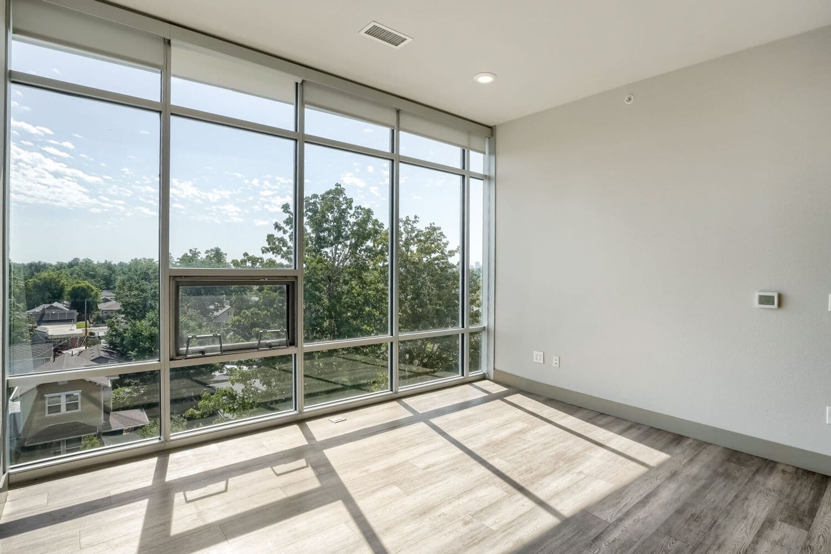 Denver Apartment: 4923 King St