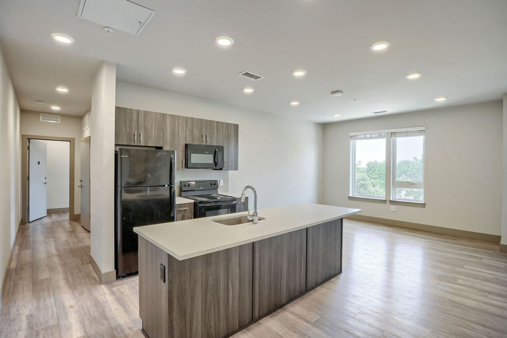 Denver Apartment: 4923 King St