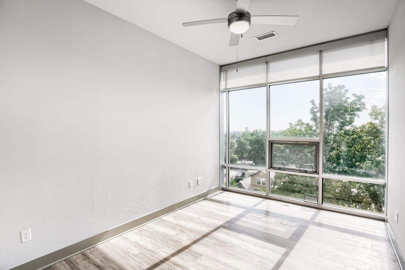 Denver Apartment: 4923 King St