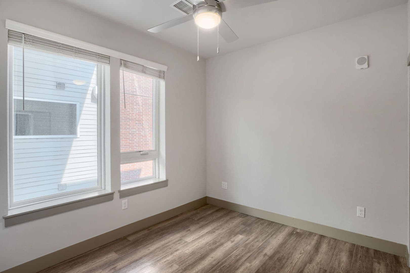 Denver Apartment: 4923 King St