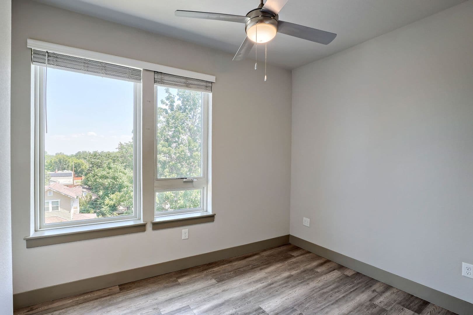 Denver Apartment: 4923 King St