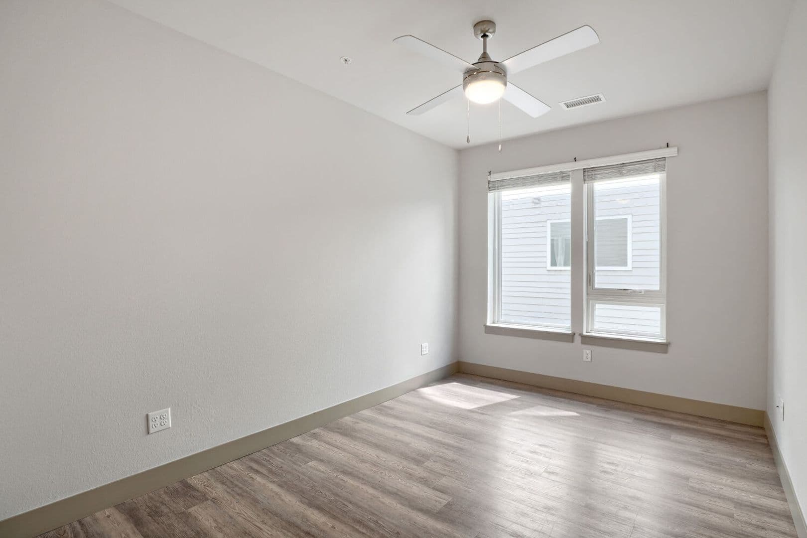 Denver Apartment: 4923 King St