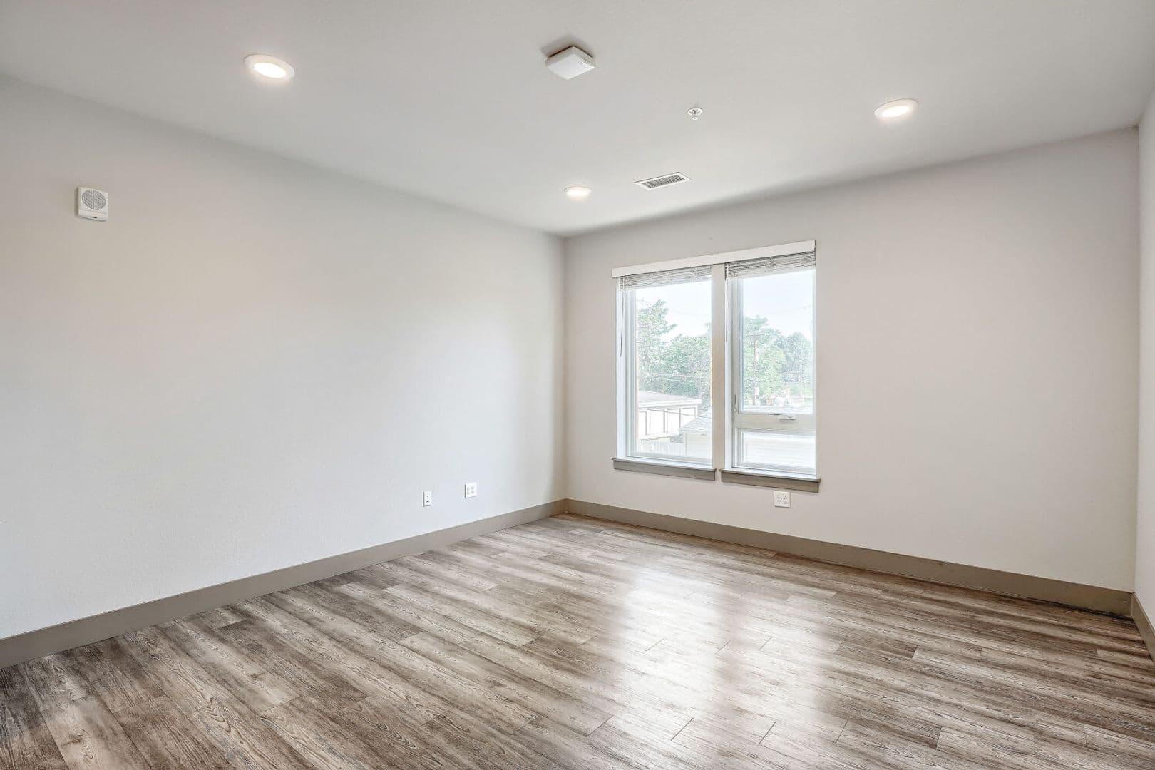 Denver Apartment: 4923 King St
